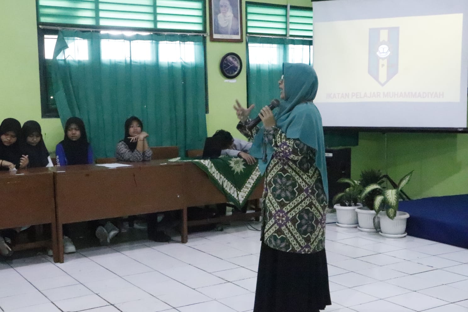 Workshop Karya Ilmiah Muhdasa : Dari Ide Cemerlang Menjadi Karya Gemilang