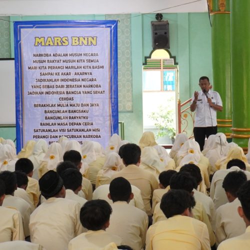 Gema Mars BNN Anti Narkotika di Muhdasa