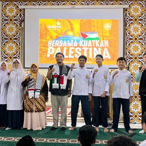 Kajian 2 Tahun Tufanul Aqsha : Wujud Kepedulian SMP Muhammadiyah 10 Yogyakarta Bersama Lazismu Kota Yogyakarta untuk Palestina