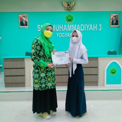 Lomba Musikalisasi Puisi Bulan Bahasa SMA Muhammadiyah 3 Yogyakarta